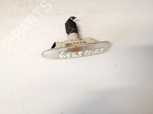 Used Right side indicator Right side indicator BMW 3 (E46) 318 i (118 hp) 35258651 35258651
