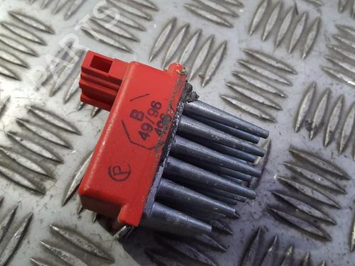 heater-resistor-audi-a3-8l1-1996-1997-1998-1999-2000-2001-2002-2003-2004-2005-2006-35683838 main image