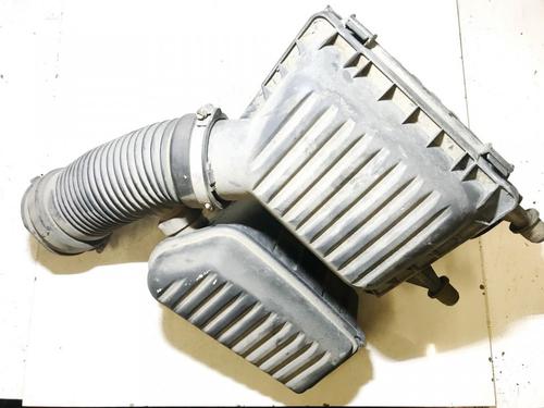 Used Air filter box Air filter box CHRYSLER 300M (LR) 2.7 V6 24V (204 hp) 35876879 35876879