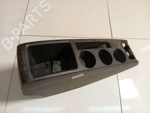 Midtkonsoll Midtkonsoll TOYOTA COROLLA Verso (ZER_, ZZE12_, R1_) 2.2 D-4D (AUR10_, AUR10R) (136 hp) 34823764 34823764