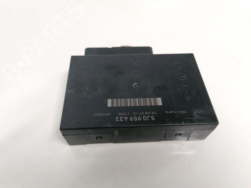 Used Electronic module Electronic module SKODA ROOMSTER (5J7) 1.2 (70 hp) 35578133 35578133