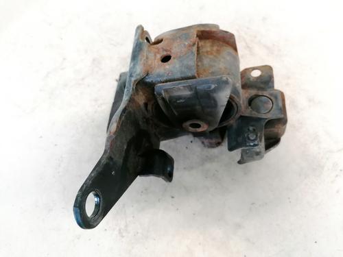 Used Engine mount Engine mount TOYOTA COROLLA Saloon (_E12_) 1.4 D-4D (NDE120_, NDE120R) (90 hp) 32876687 32876687