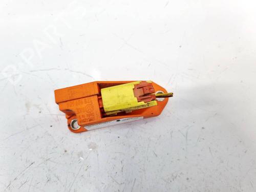 Used Electronic module Electronic module VW TOURAN (1T1, 1T2) 2.0 TDI 16V (140 hp) 32581930 32581930