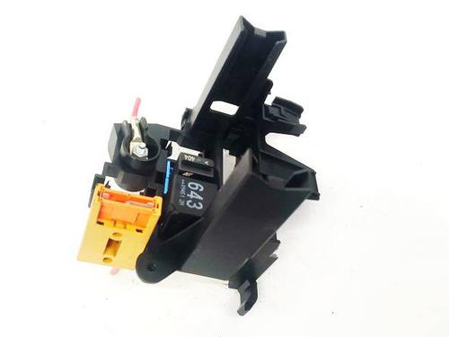 Used Fuse box Fuse box AUDI Q5 (8RB) 3.2 FSI quattro (270 hp) 32595473 32595473