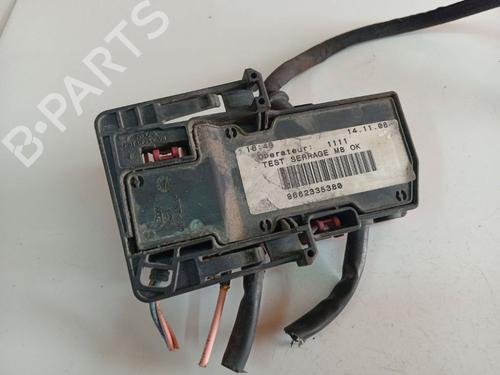 Fuse box CITROËN C5 III (RD_) 2.0 HDi (RDRHD8, RDRHDJ, RDRHR8, RDRHRJ) | BP39643507E1 - Image 2