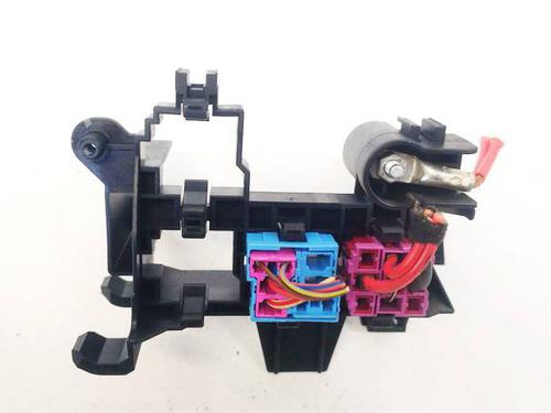 Fuse box AUDI A4 B8 (8K2) 2.0 TDI | BP32604747E1