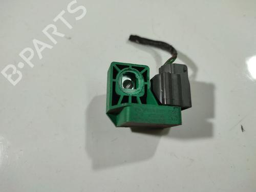 Used Electronic module Electronic module RENAULT LAGUNA III (BT0/1) 2.0 dCi (BT07, BT0J, BT14, BT1A, BT1S) (131 hp) 32553493 32553493