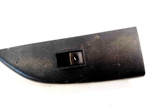 Used Switch Switch SKODA FABIA I (6Y2) 1.2 (64 hp) 32942302 32942302