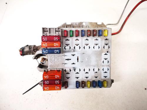 Used Fuse box Fuse box ALFA ROMEO 147 (937_) 1.9 JTDM (937.AXD1A, 937.AXV1A, 937.BXB1A) (115 hp) 33081189 33081189