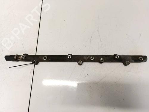 Used Injection rail Injection rail 34814069 34814069