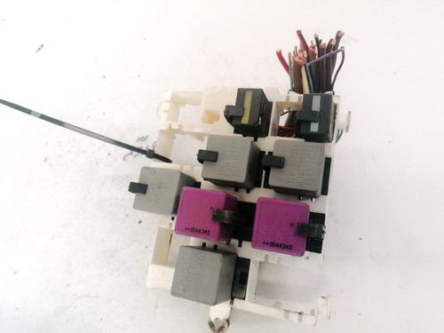 Used Fuse box Fuse box SAAB 9-5 Estate (YS3E) 1.9 TiD (150 hp) 32912515 32912515