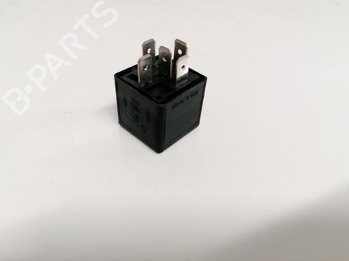 Electronic sensor VOLVO S40 II (544) 2.0 D | BP33084988M84 - Image 3