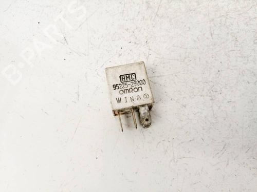 Used Electronic sensor Electronic sensor VW TRANSPORTER T4 Van (70A, 70H, 7DA, 7DH) 1.9 D (60 hp) 32966688 32966688
