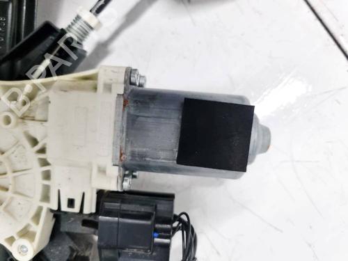 Right front window motor LAND ROVER RANGE ROVER EVOQUE (L551) 1.5 P300e Hybrid 4x4 | BP35144575E20 - Image 3