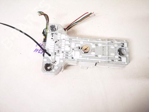 lamp-holder-vw-passat-b5-variant-3b5-1997-1998-1999-2000-2001-35564173 main image