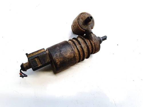 Used Washer pump Washer pump VW PASSAT B7 (362) 1.6 TDI (105 hp) 34893577 34893577