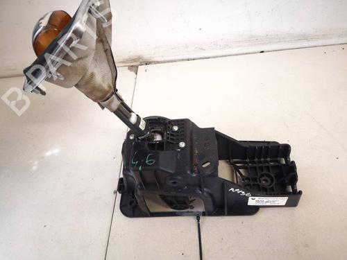 Used Gear lever Gear lever RENAULT LAGUNA III (BT0/1) 1.5 dCi (BT00, BT0A, BT0T, BT1J) (110 hp) 35290677 35290677
