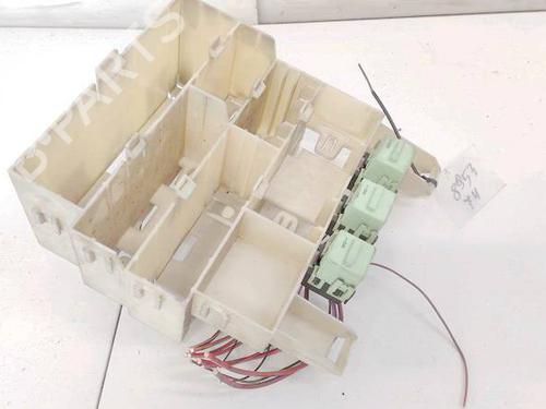 Used Fuse box Fuse box BMW 7 (E65, E66, E67) 730 d (218 hp) 32936772 32936772