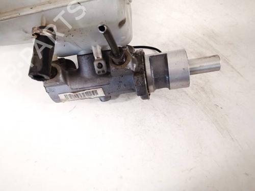 Used Brake master cylinder Brake master cylinder FORD TRANSIT Van (FA_ _) 2.0 DI (FAE_, FAF_, FAG_) (86 hp) 35364721 35364721