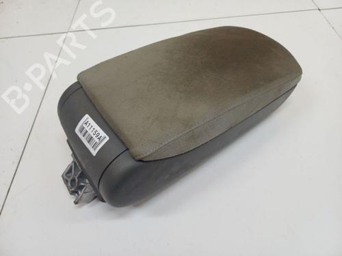 Used Armrest / Center console Armrest / Center console AUDI A6 C6 (4F2) 2.0 TFSI (170 hp) 34778678 34778678