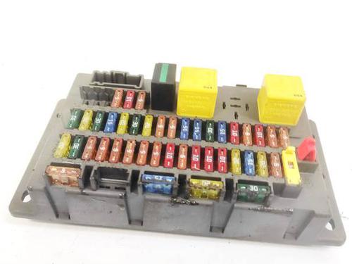 Fuse box ROVER 75 (RJ) 1.8 | BP32968660E1 - Image 2