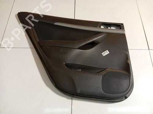 Bageste venstre beklædning Bageste venstre beklædning TOYOTA AVENSIS (_T25_) 2.0 VVTi (AZT250_) (155 hp) 34798988 34798988
