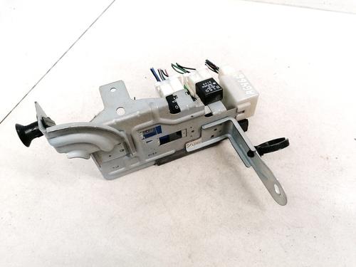 Fuse box MAZDA MPV II (LW) 2.0 DI | BP33080085E1 - Image 2