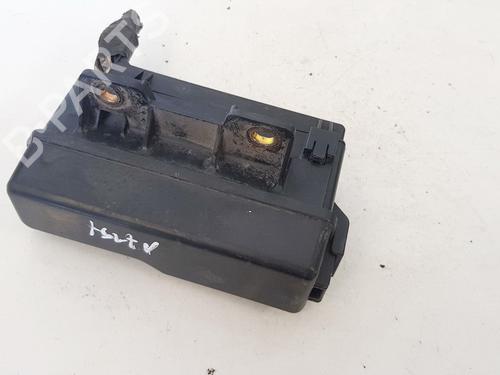 fuse-box-toyota-avensis-_t25_-2003-2004-2005-2006-2007-2008-32881050 main image