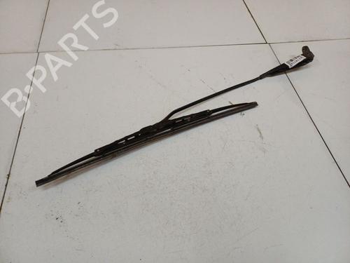 Used Front windshield wiper arm Front windshield wiper arm OPEL ASTRA F Hatchback (T92) 1.7 TD (F08, M08, F68, M68) (68 hp) 32537867 32537867
