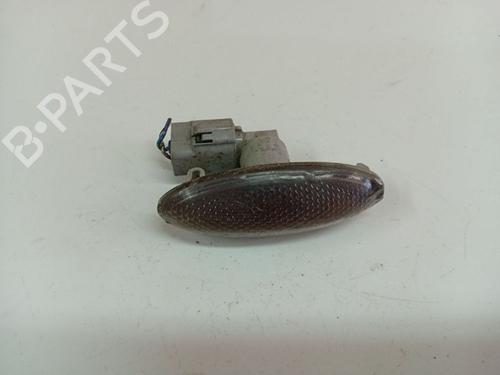 Høyre indikator Høyre indikator TOYOTA AURIS (_E15_) 2.0 D-4D (ADE150_, ADE150R) (126 hp) 36896595 36896595