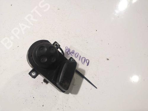 Interruttore Interruttore VW PASSAT B6 (3C2) 1.9 TDI (105 hp) 36686087 36686087