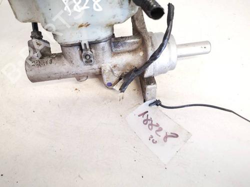 Used Brake master cylinder Brake master cylinder VW GOLF V (1K1) 1.9 TDI (105 hp) 35328587 35328587