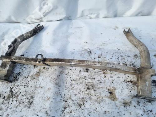 Used Front bumper reinforcement Front bumper reinforcement 34807421 34807421