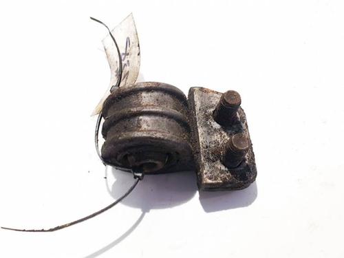 Used Engine mount Engine mount VOLVO V70 II (285) 2.5 TDI (140 hp) 32933766 32933766