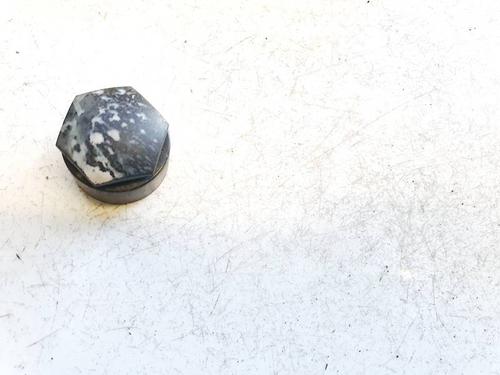 BP32599808O1 main image