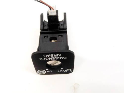 Switch TOYOTA AURIS (_E15_) 1.6 (ZRE151_, ZRE151R) | BP32961114I30 - Image 2