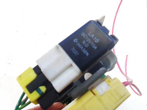 Electronic sensor MAZDA 323 S VI Saloon (BJ) 2.0 D (BJ1_) | BP32926120M84 - Image 2