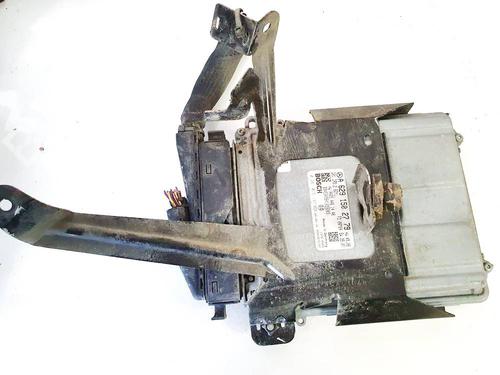 Used Engine control unit (ECU) Engine control unit (ECU) MERCEDES-BENZ GL-CLASS (X164) GL 420 CDI 4-matic (164.828) (306 hp) 32923025 32923025