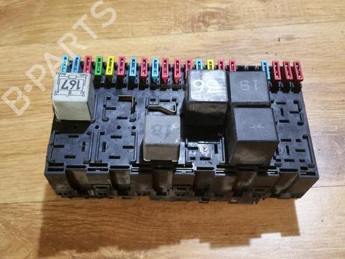 Used Fuse box Fuse box VW POLO Van Hatchback Van (6N1) 1.4 (60 hp) 33481483 33481483
