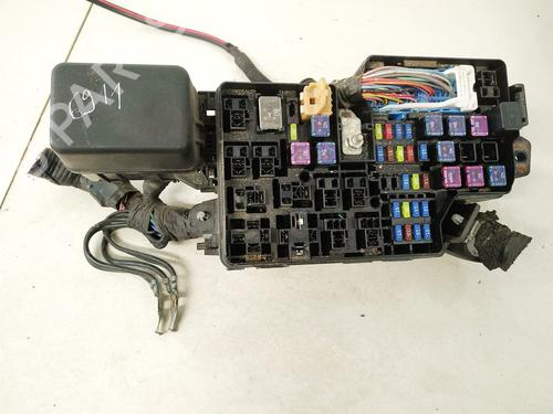 Used Fuse box MAZDA 3 (BL) 1.6 MZ-CD (BL14) (109 hp) 33095135