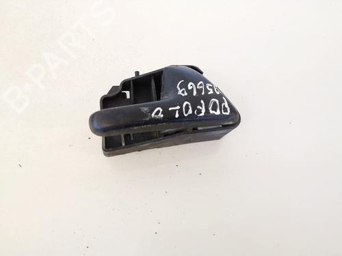 Used Front right interior door handle Front right interior door handle VW POLO II (86C, 80) 1.3 (55 hp) 35612538 35612538