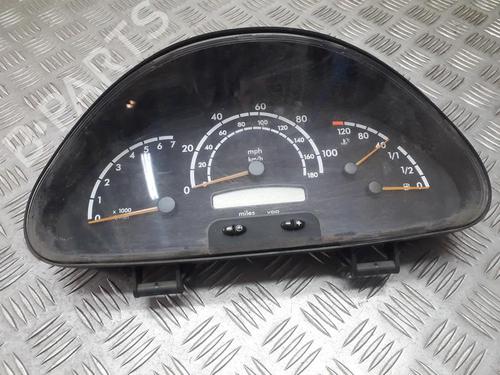 Used Instrument cluster Instrument cluster MERCEDES-BENZ SPRINTER 2-t Bus (B901, B902) 211 CDI (902.671, 902.672) (109 hp) 35833572 35833572