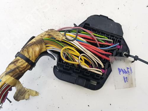 Fuse box AUDI A6 C4 (4A2) 1.8 | BP32878812E1 - Image 3