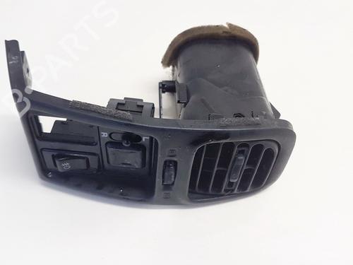 Used Air vent Air vent NISSAN PRIMERA (P10) 2.0 16V (116 hp) 33104763 33104763