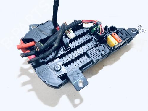 fuse-box-bmw-5-e60-2001-2002-2003-2004-2005-2006-2007-2008-2009-2010-33060819 main image