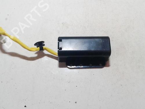 Used Switch Switch MITSUBISHI OUTLANDER II (CW_W) 2.0 DI-D (CW8W) (140 hp) 33516410 33516410