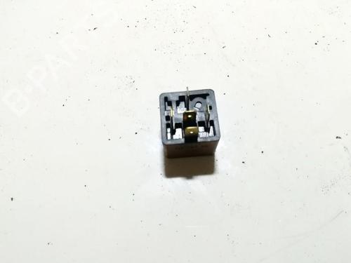 Used Electronic sensor Electronic sensor OPEL OMEGA B (V94) 2.0 16V (F69, M69, P69) (136 hp) 33513967 33513967
