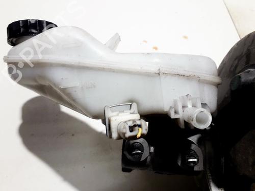 brake-master-cylinder-toyota-auris-_e15_-2006-2007-2008-2009-2010-2011-2012-2013-35863434 main image