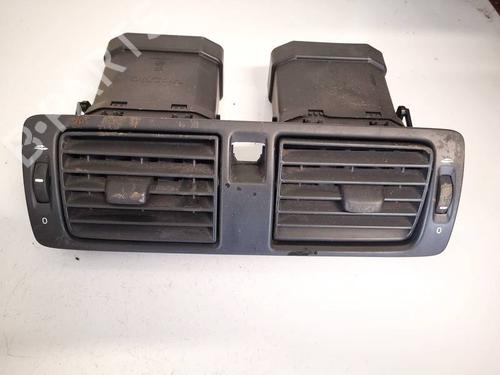 air-vent-volvo-v50-545-2003-2004-2005-2006-2007-2008-2009-2010-2011-2012-32557327 main image