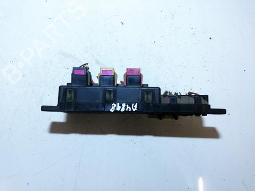 Used Fuse box Fuse box VW PASSAT B5.5 (3B3) 1.9 TDI (130 hp) 33514666 33514666